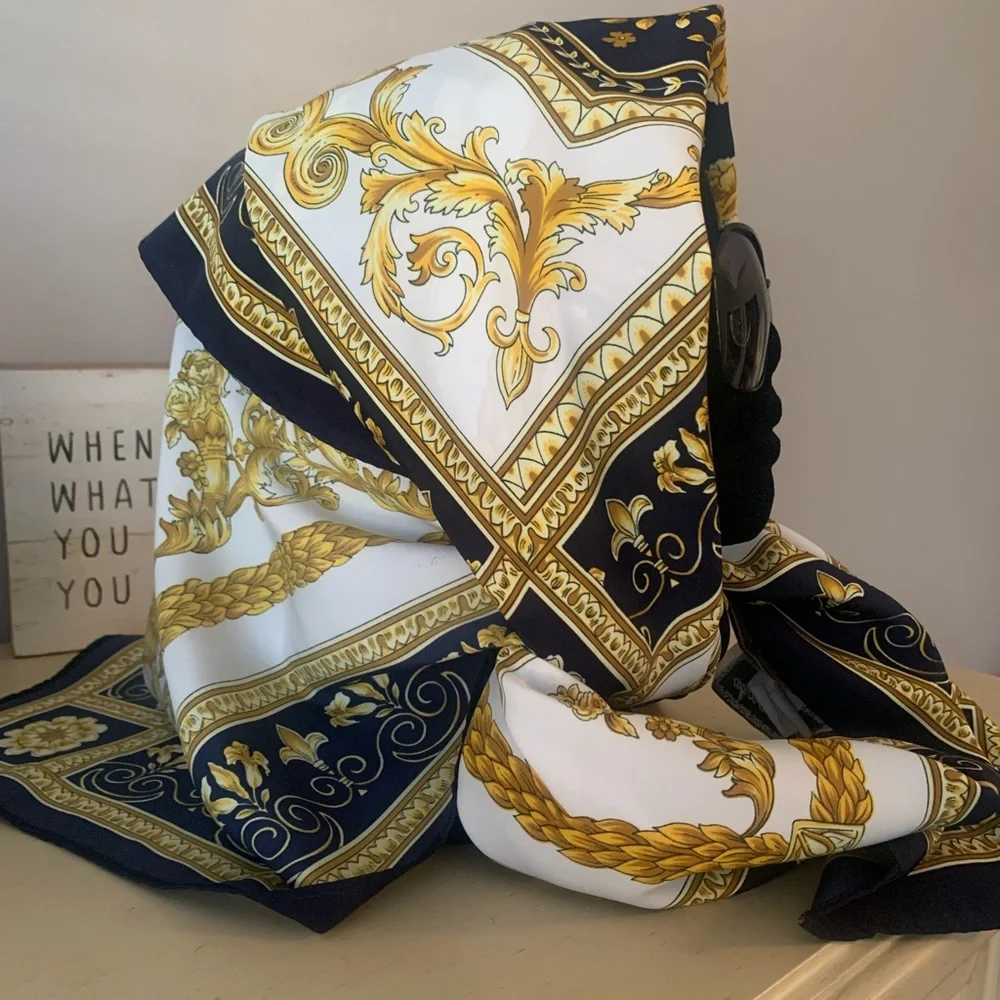Alexis Georgio Fashion Scarf